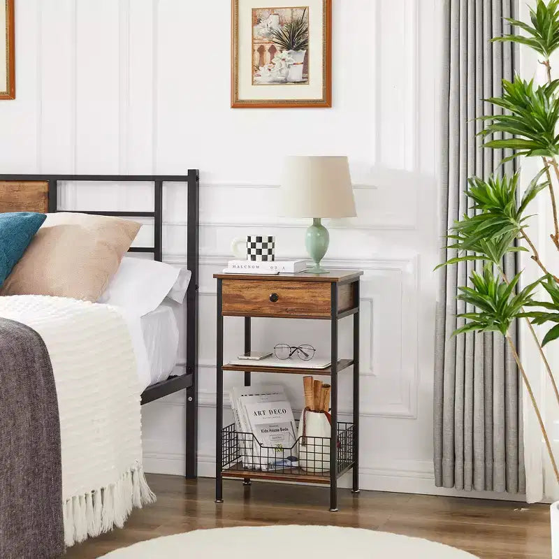 Table d'appoint haute, table de chevet de rangement avec panier métallique coulissant pour salon ou chambre à coucher, gris/marron