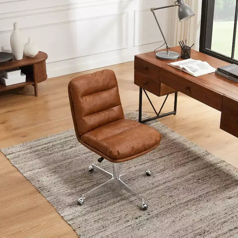 Chaise de bureau pivotante et réglable en similicuir
