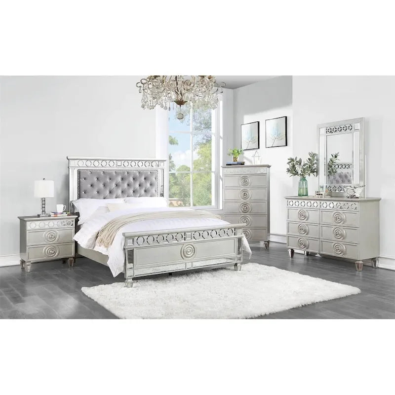 Gray Velvet Full Bed in Silver and Mirrored Finish