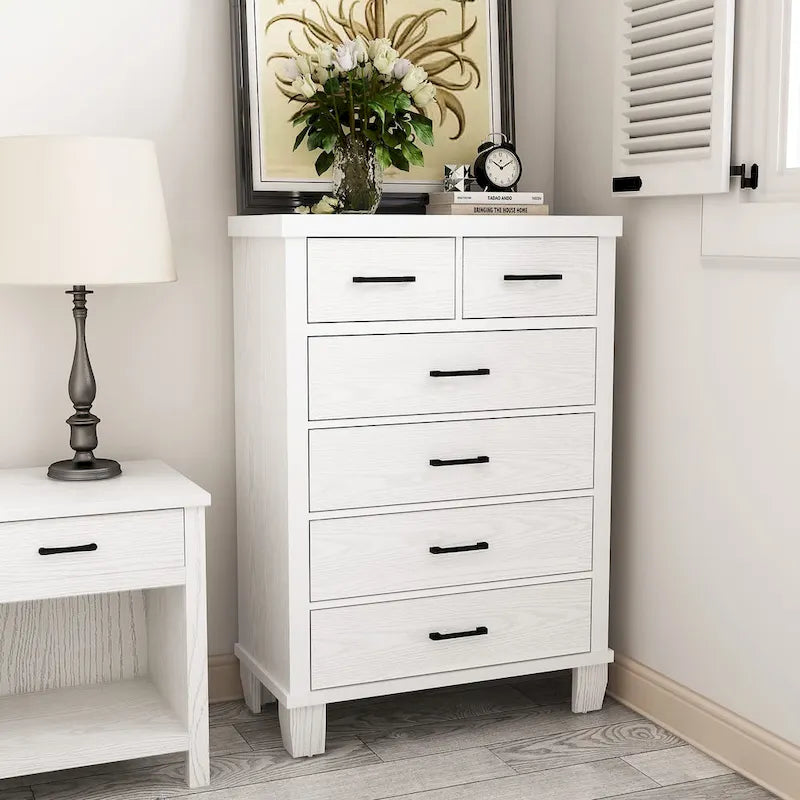 Vintage 6/7 Dresser for Bedroom
